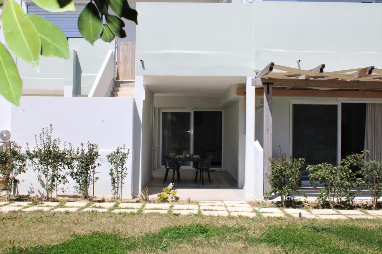 Kalamaki Plaza Apartments Exterior foto